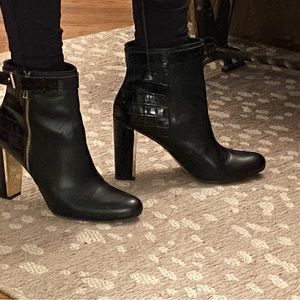 Ann Taylor bootie